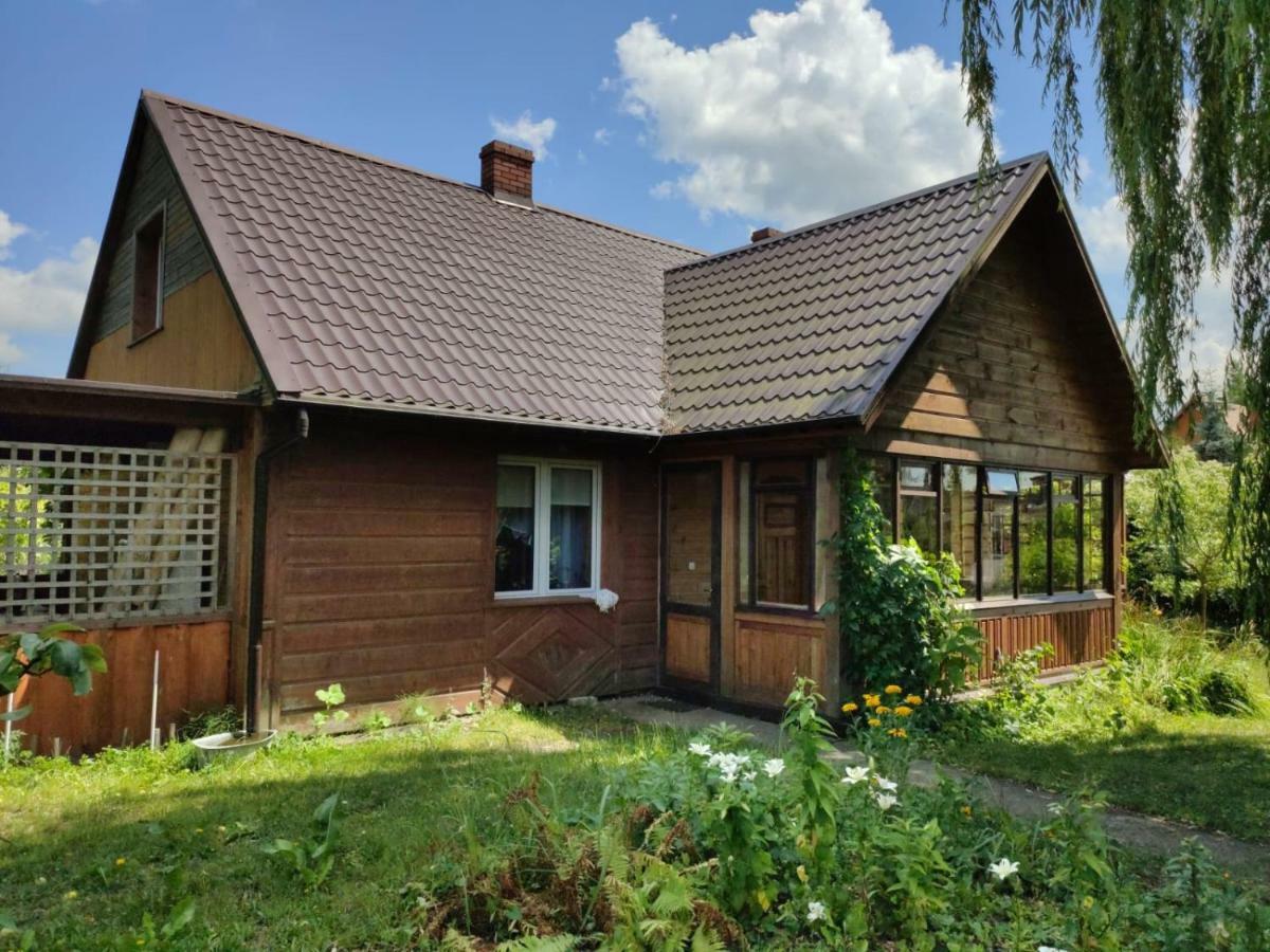 Ferienwohnung W Starym Sadzie Białowieża Exterior foto